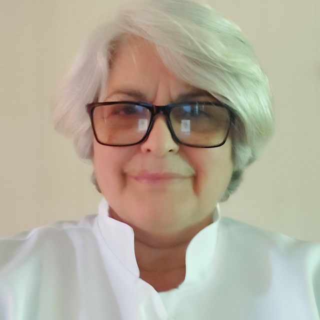 Valquiria Martin, Podologista São Paulo
