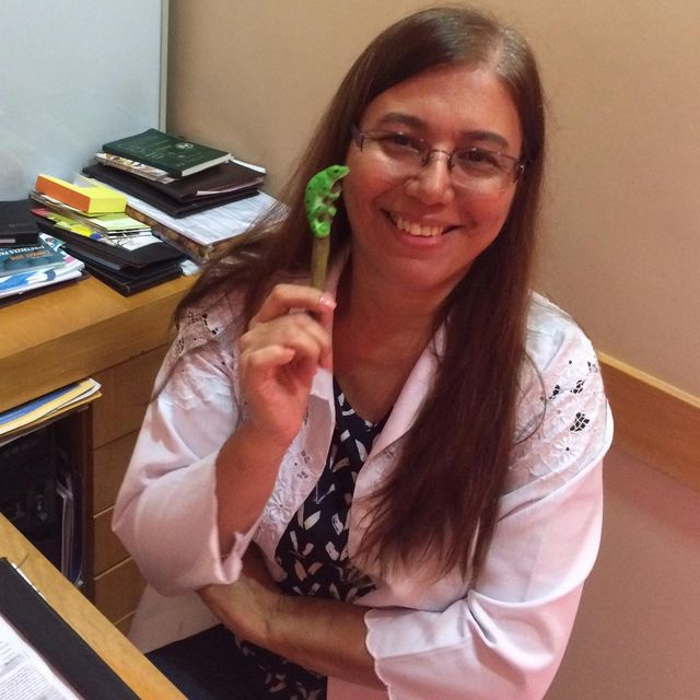 Solange Vianna Dultra, Neurologista Rio de Janeiro
