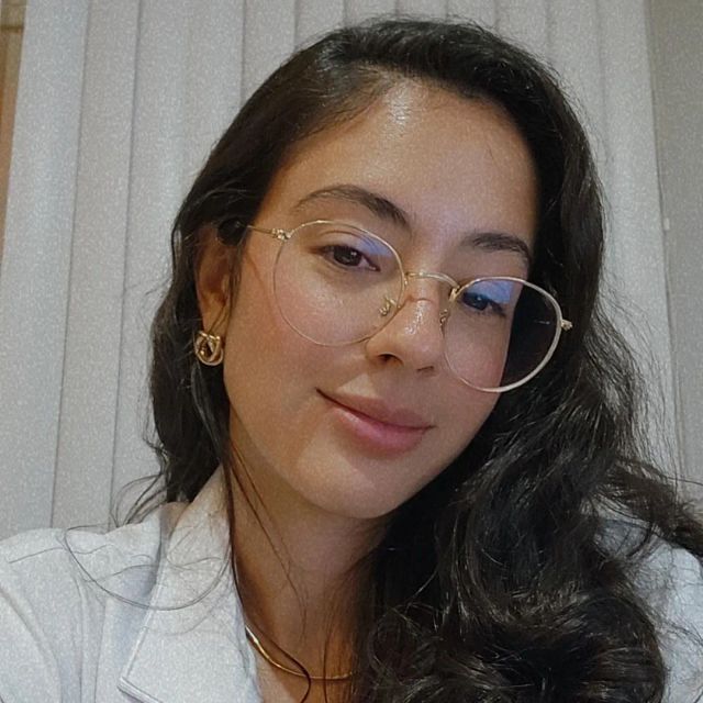 Gabriela Da Rocha E Silva Santos, Oftalmologista Angra Dos Reis