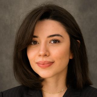 Dra. Carolina  Cunha da Silva