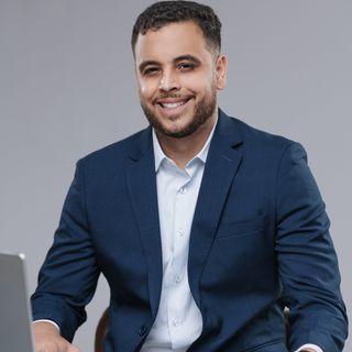 Dr. Abelardo  Franco Filho