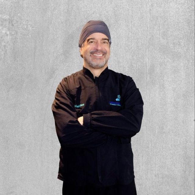 Mario Alejandro David Perez, Odontólogo Medellín