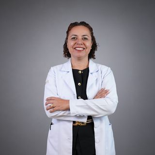 Ana Caroline De Melo E Barros, Nefrologista Brasília
