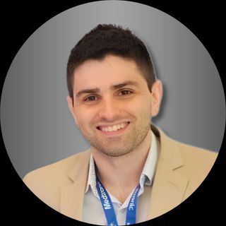 Ampliar imagem: Rodrigo Sanches Coelho de Oliveira, Neurocirurgião Niterói