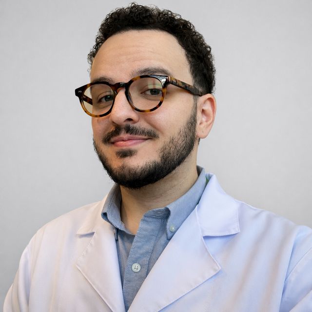 Milton Vilar Ferreira Dantas, Pediatra Curitiba