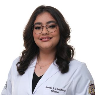 Ampliar imagem: Kaendra Camargo, Generalista Adrianópolis