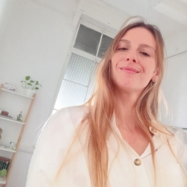 Lucia Giavón Parnisari, Psicólogo Rosario