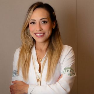 Dra. Daniela Patricia Cadario Bort 