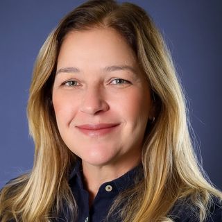 Dra. Carla  Tozzi Machado