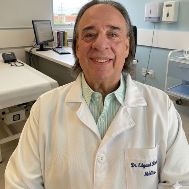 Edgard Renaud Baptista de Oliveira, Ginecologista Rio de Janeiro