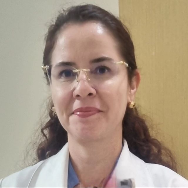 Marcela Carolina Jimenez Alarcon, Médico clínico geral Mogi das Cruzes