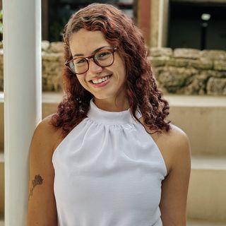 Ampliar imagem: Kerolaine Theodoro, Psicólogo Niterói