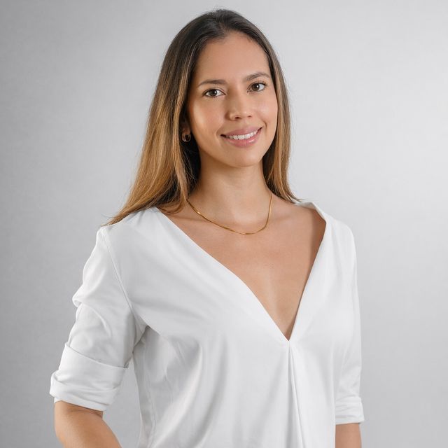 Daniela Pantoja, Psicólogo Cali