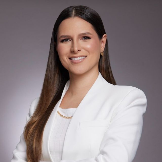 REBECA VENTURA DAL BELLO, Angiologista Brasília