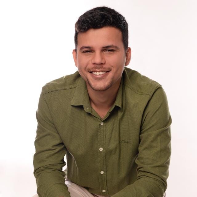 Pedro Siddhartha, Psicólogo Niterói