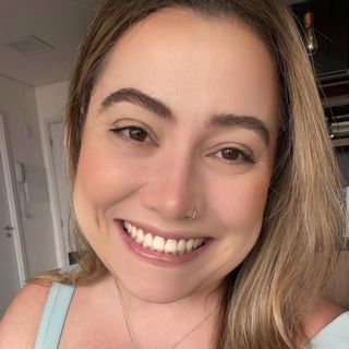 Dra. Fernanda Correa Brito Araujo