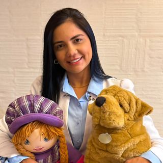 Karla Karine  Mesquita Mercado , Médico clínico geral Pindoretama