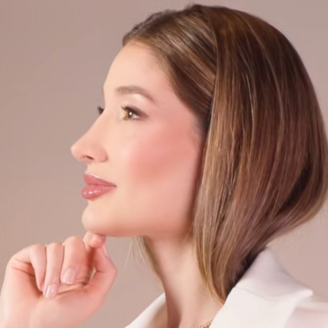 Lorena  Gidrão de Queiroz , Cirurgião plástico Uberlândia