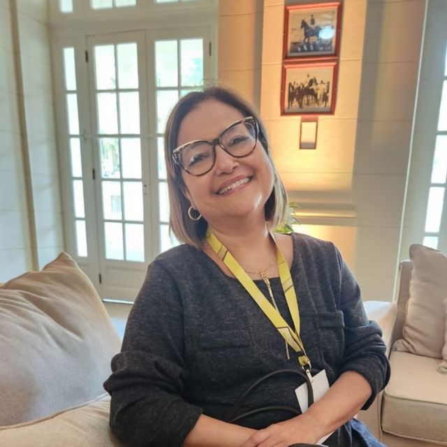 Eliane Cabral Rodrigues de Araújo, Pediatra Nilópolis