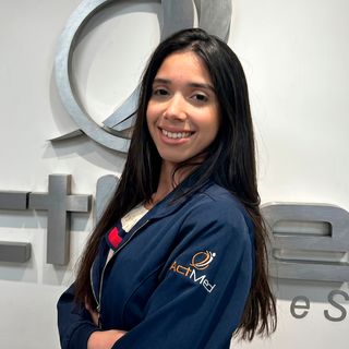 Izabela  De Fatima Da Silva Calvares, Fisioterapeuta São Paulo