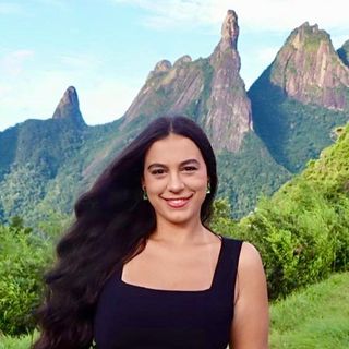 Beatriz  Leal Costa Emerick, Médico clínico geral Teresópolis