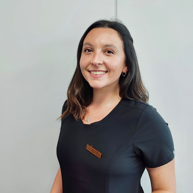 Ivania Scheuer, Dentista Temuco