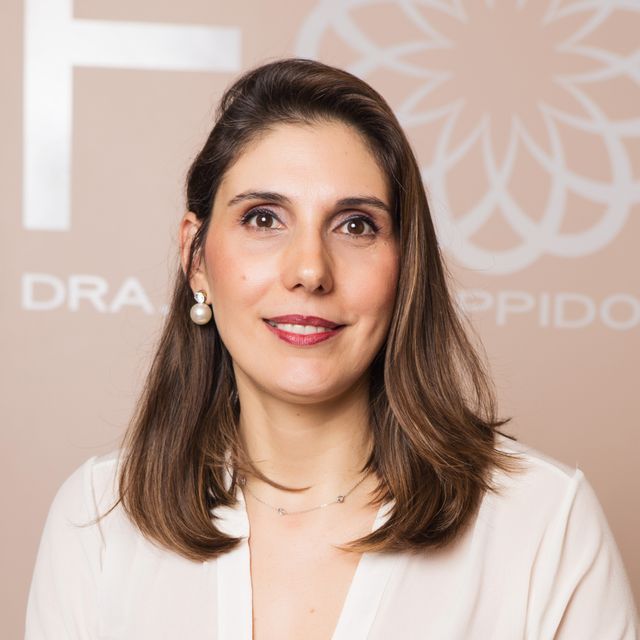 Fabia Oppido Schalch, Dermatologista São Paulo