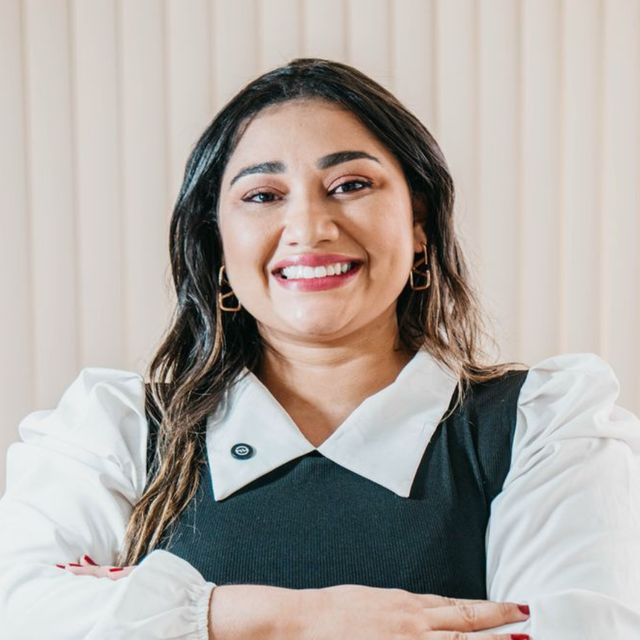 Júlia Santos, Dentista Recife