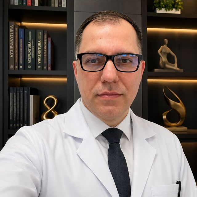 Cleverson Coelho, Médico Acupunturista Curitiba