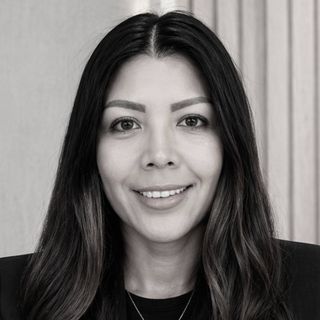 Dra. Angela Riscanevo