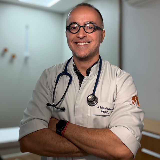 Eduardo Pombo, Gastroenterologista Rio de Janeiro