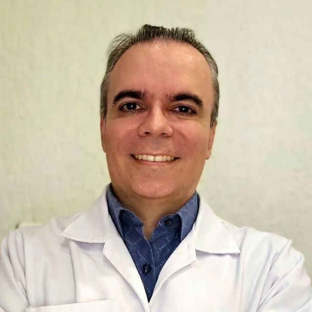 Fabio Aurélio  de Moraes , Neurologista São Roque