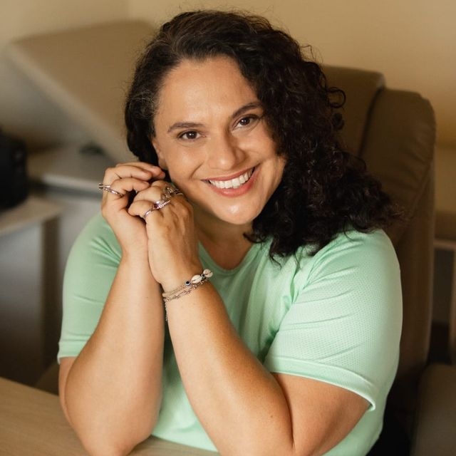 Claudia De Simone, Psicólogo São Sebastião