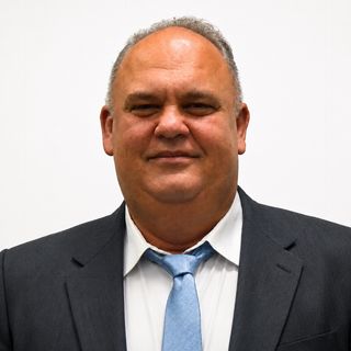 Tercelino Hautequestt Neto , Ortopedista - Traumatologista Cachoeiro de Itapemirim