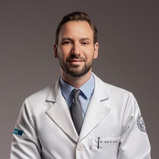 Dr. Caio Zanetti