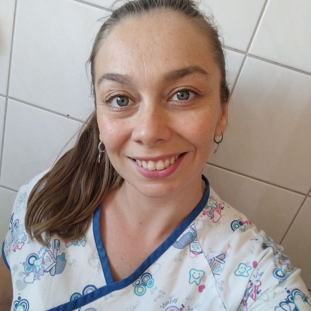 Patricia Fernández Paulsen, Dentista Concepción