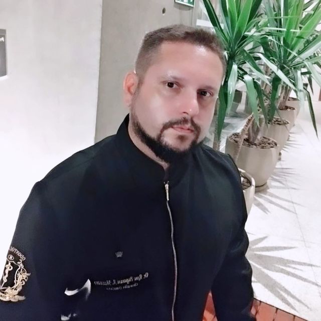 Rene Paganini Augusto Mazzaro, Dentista Santos