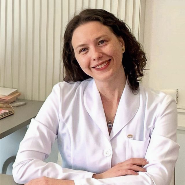Andressa Rouiller Alczuk, Endocrinologista Campinas