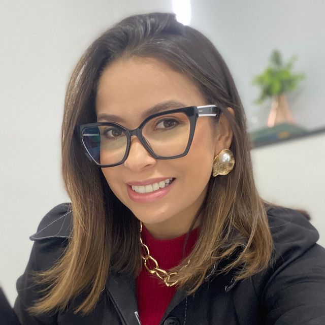 Luana F. Oliveira, Dentista Araçatuba