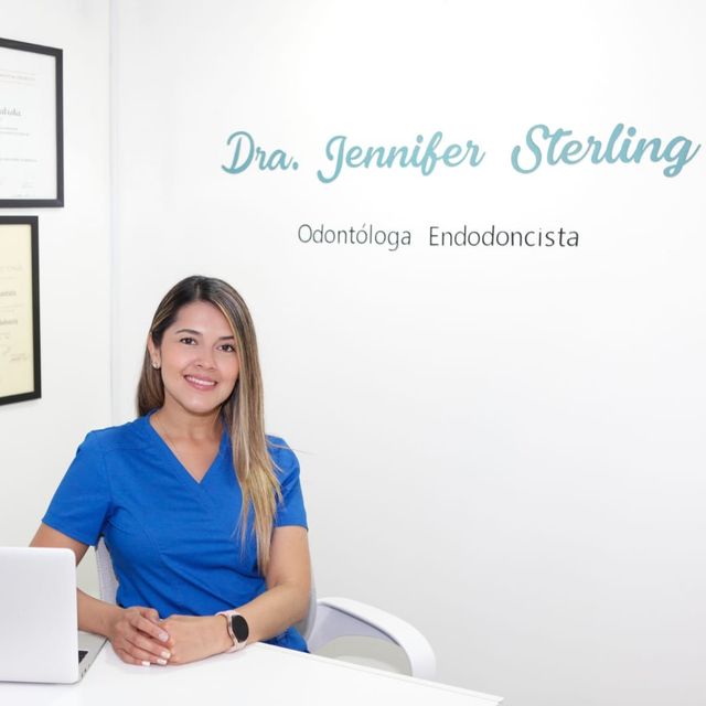 Jennifer Sterling, Odontólogo Bogotá
