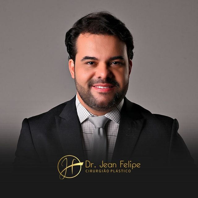 Jean Felipe Medeiros Silva, Cirurgião plástico Goiânia