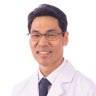 Dr. Bruno Yuki Yoshida