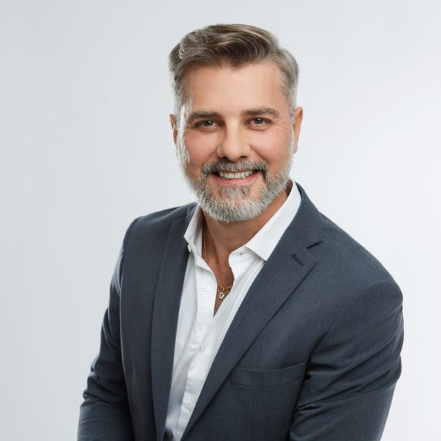 Douglas  Fernandes, Ginecologista Caraguatatuba