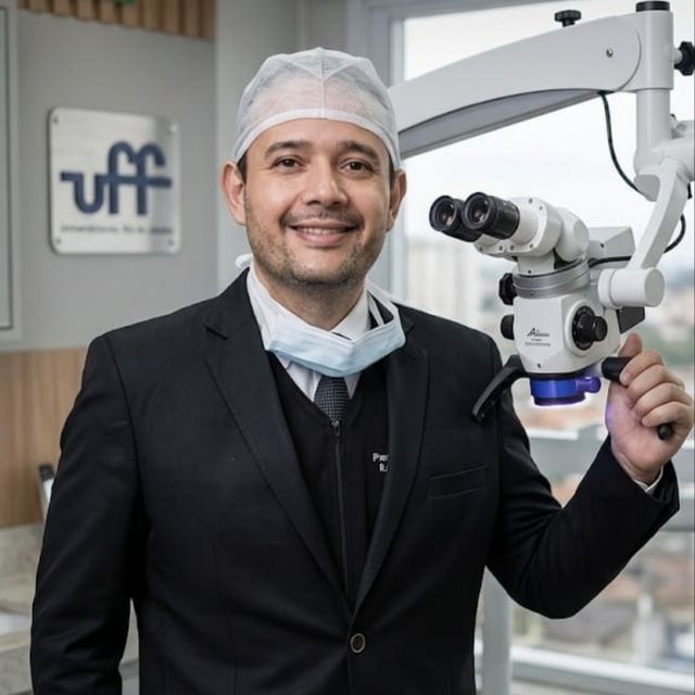 Guilherme Alves Palhares, Dentista Duque de Caxias