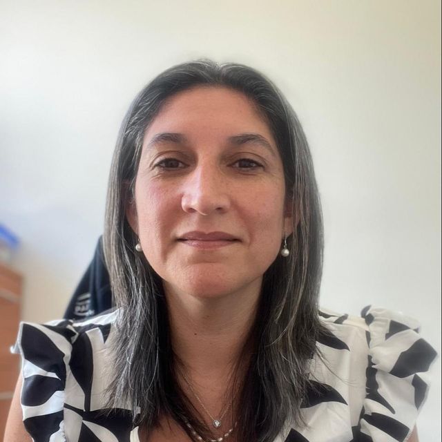 Carolina Andrea Arenas Vergara, Psicólogo 