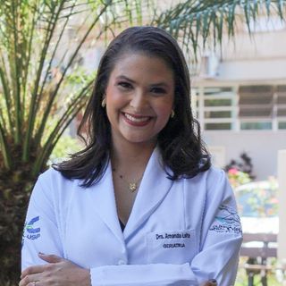 Dra. Amanda Leite