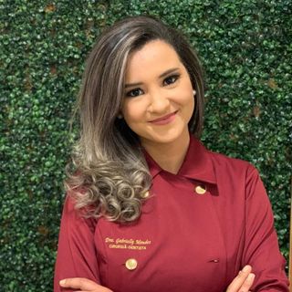 Gabrielly Ferreira Mendes, Dentista Brasília