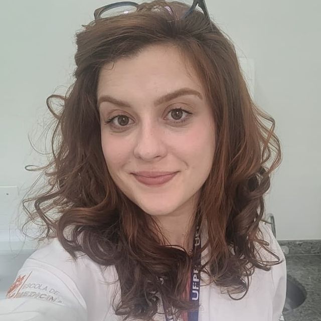 Nicole Mattar, Médico de família Curitiba