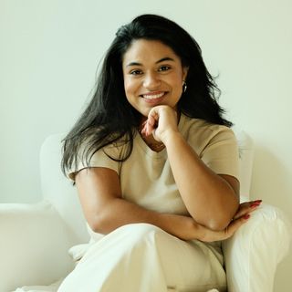 Ampliar imagem: Carolina Elizabeth Calbucoy Oliarte, Psicólogo Indaiatuba