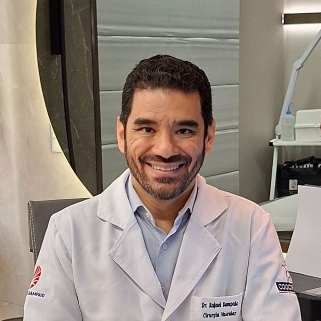 Rafael  Sampaio Vasconcelos, Cirurgião vascular Fortaleza